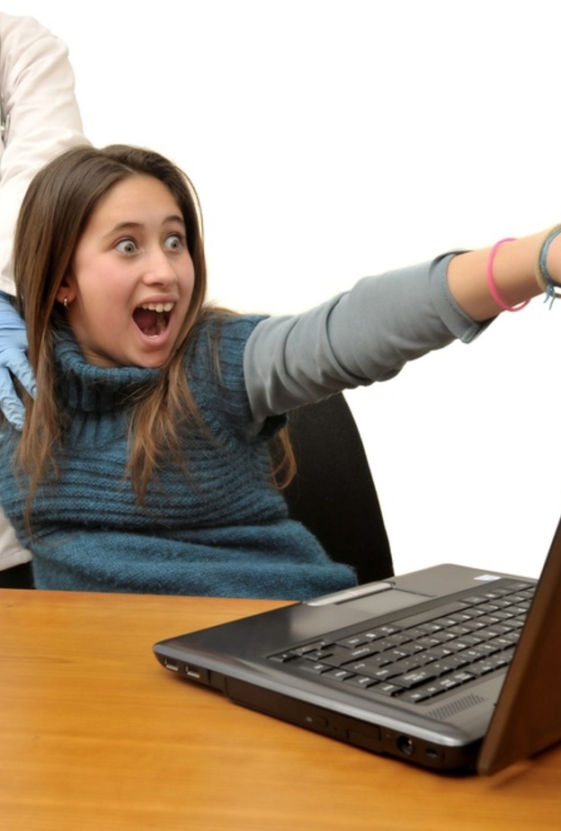 اول مركز لعلاج ادمان الانترنت في العالم العربي