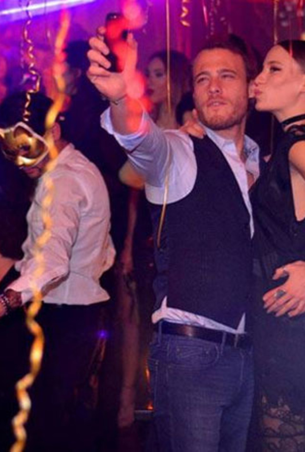 كرم بورسين وسريناي صاريقايا