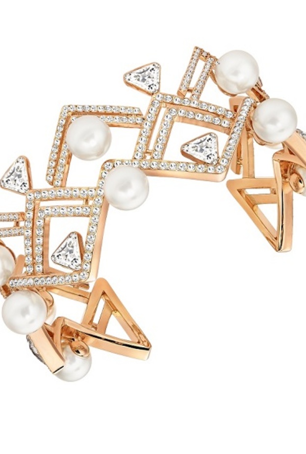 مجوهرات سواروفسكي تحتفل بيوم الأم بتقديم ثلاث مجموعات مميزة