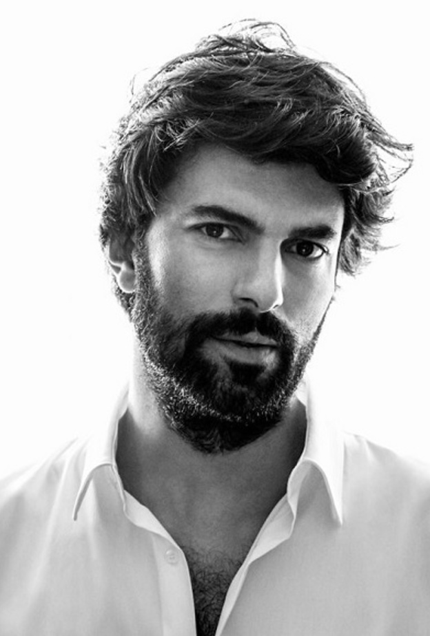 انجين اكيوريك Engin Akyurek