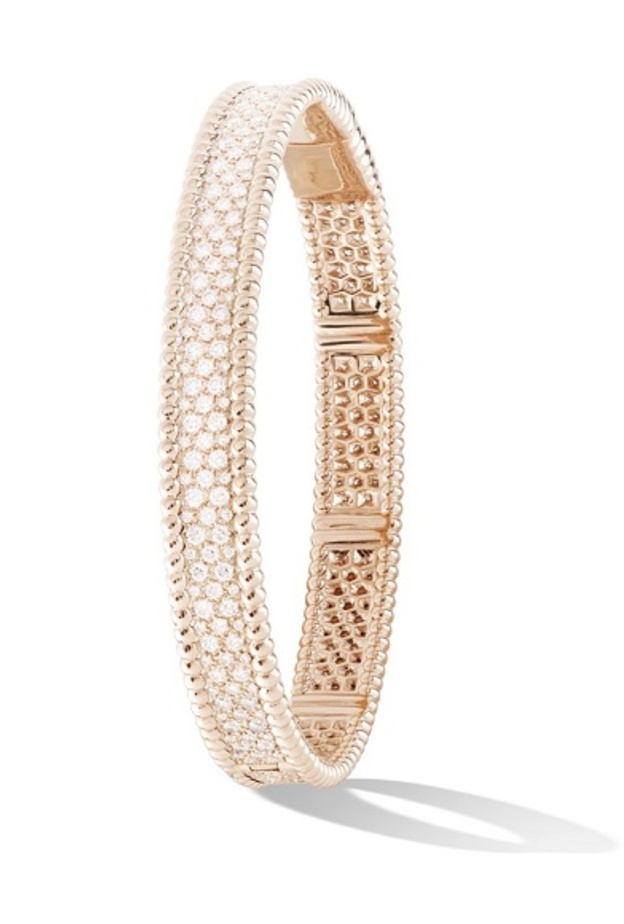 أساور Perlée الجديدة من فان كليف أند أربلز 