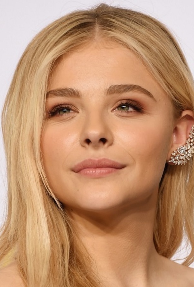 Chloe Grace Moretz - Ear Cuff - 2015 Ooscars