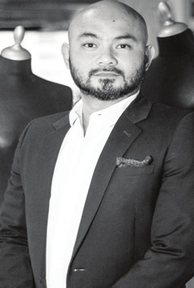 المدير التنفيذي لعروض  Fashion Forwardبونغ غيريرو