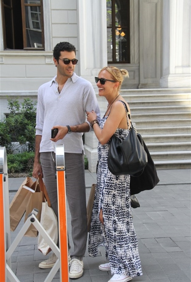 مريم أوزرلي وحبيبها أوزجان