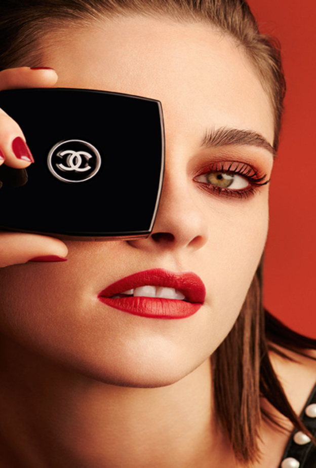 من الحملة الاعلانية