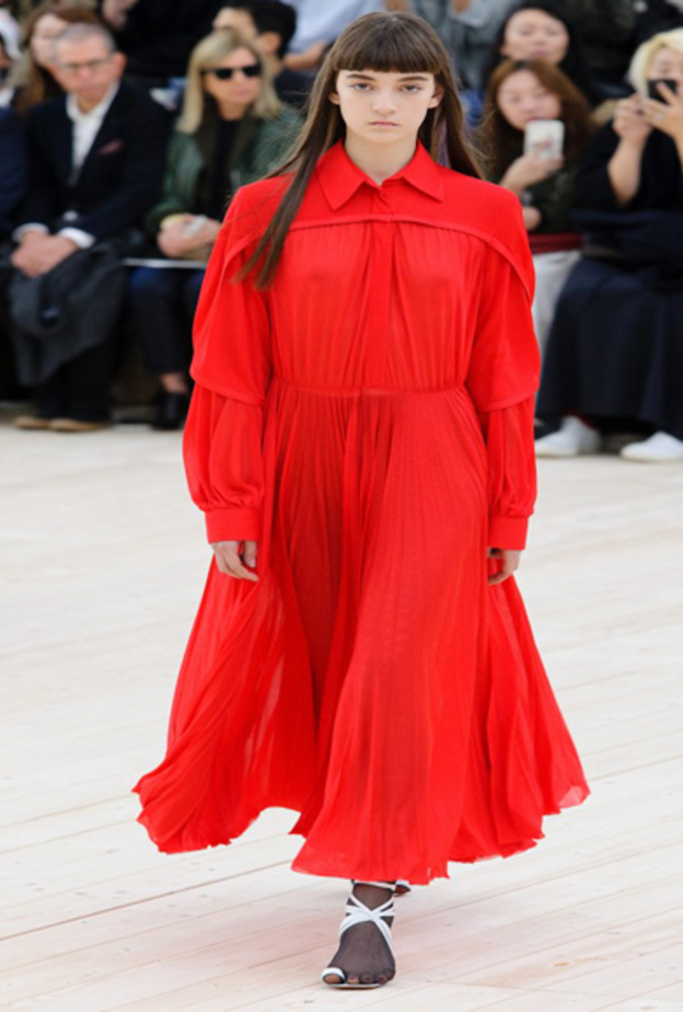 فستان بقماش براق من لوي فيتون Louis Vuitton