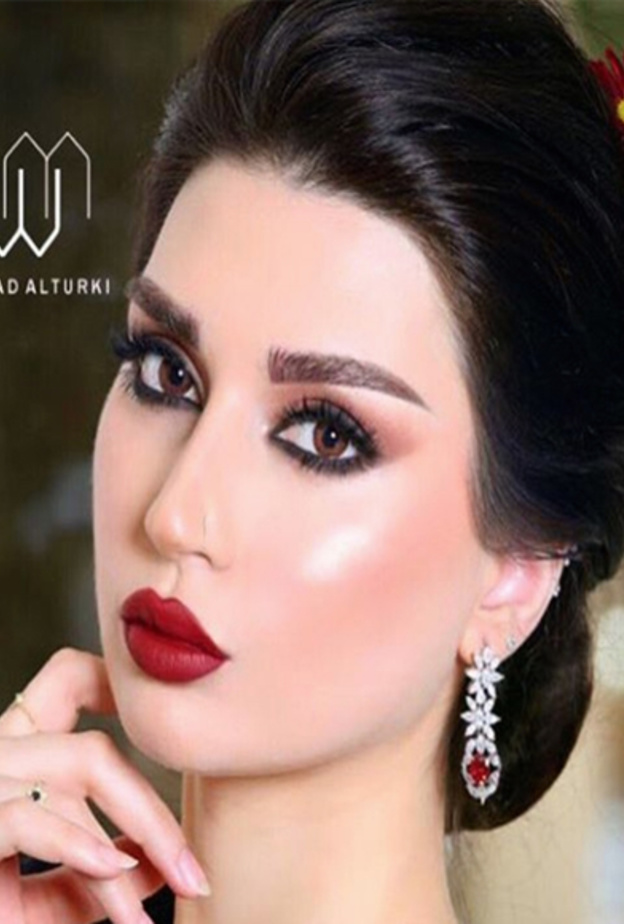 من مكياج وعد التركي