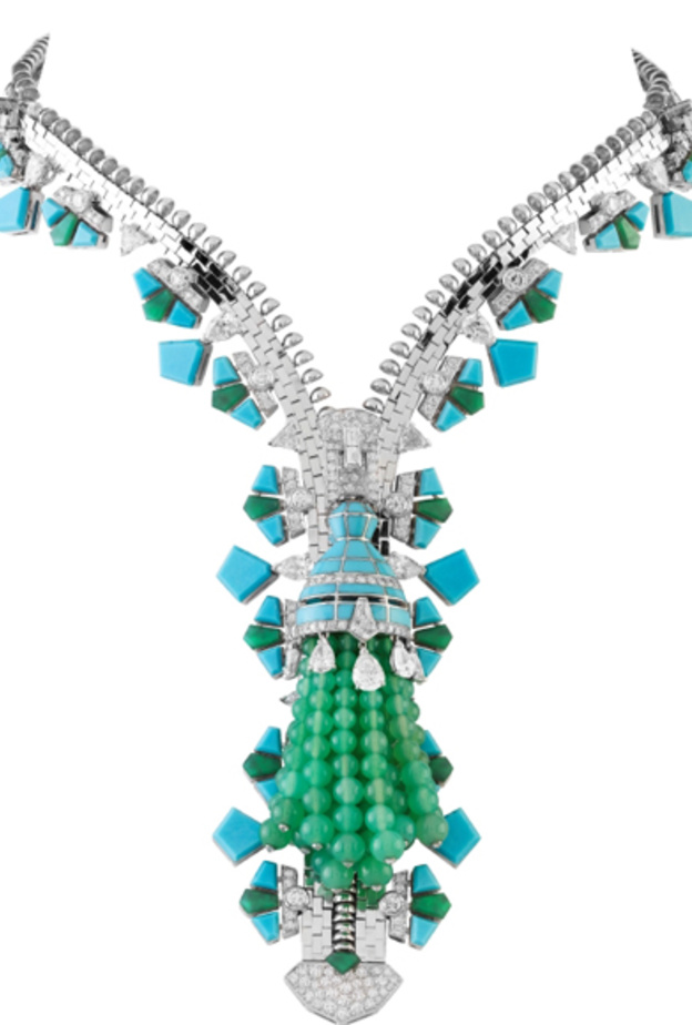 _قلادة فان كليف أند اربلز ماس وفيروز وزمرد