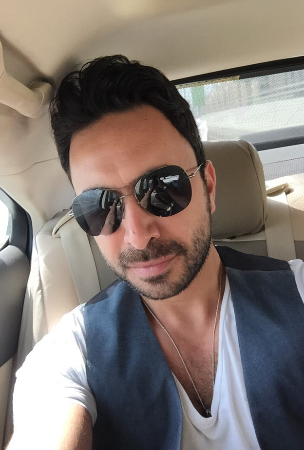 مفاجآت نادر الأتات في دبي