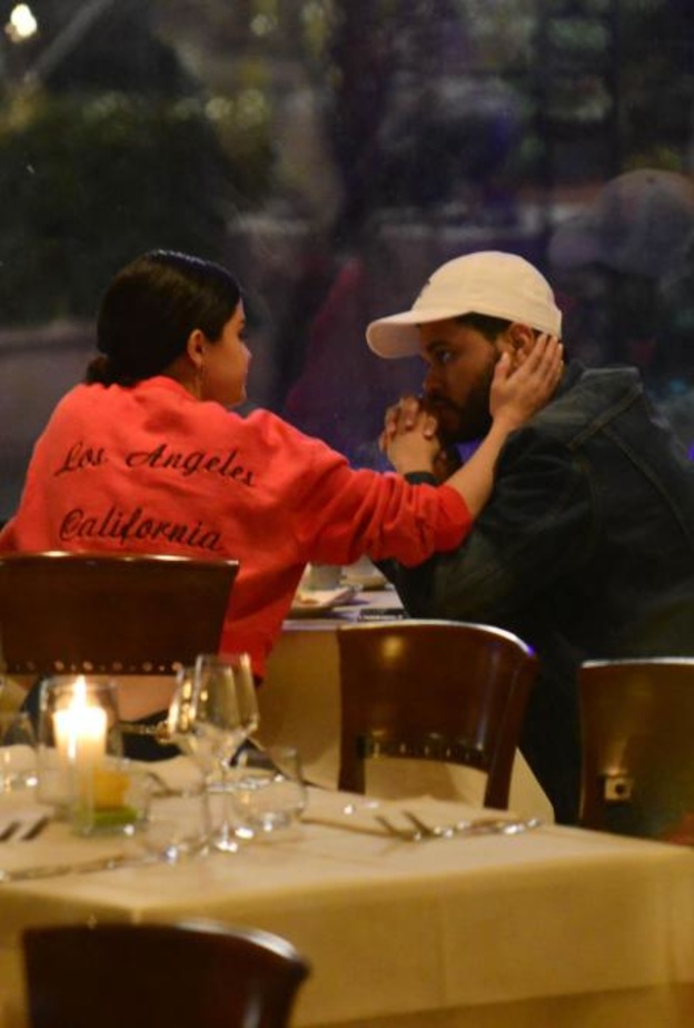 سيلينا جوميز و  The Weekend