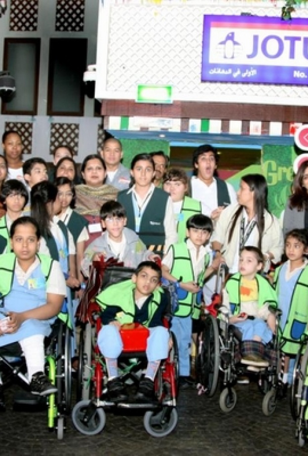 يوم ترفيهي لأطفال  مركز النور  في دبي