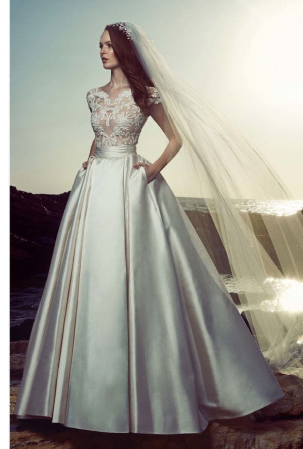 طرحات طويلة من مجموعة فساتين زفاف زهير مراد 2017 الربيعية