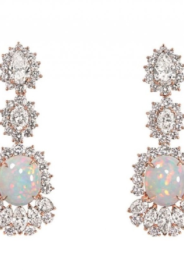 الأقراط الطويلة من شوبارد