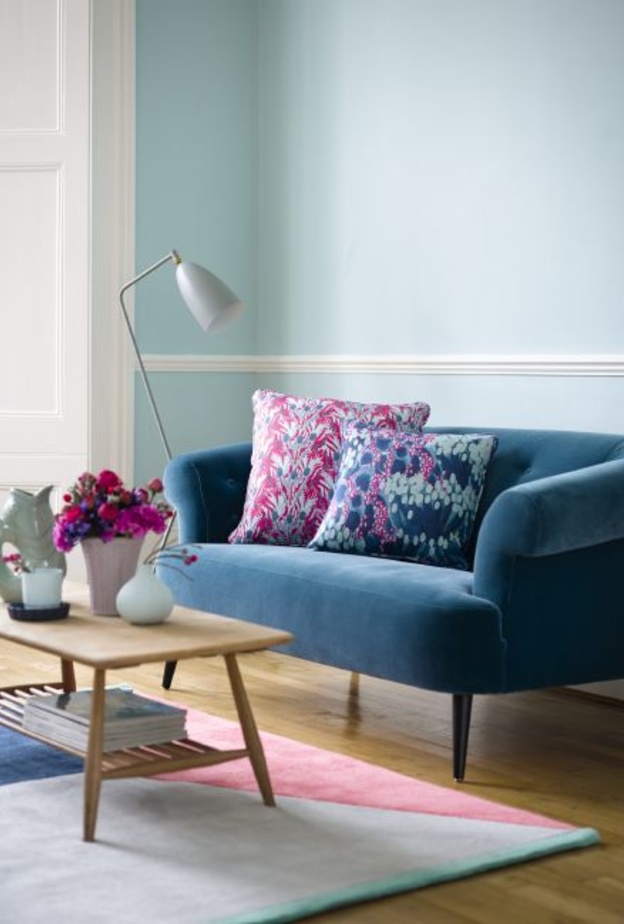 دهانات حوائط أضافت الدفء على غرفة الجلوس