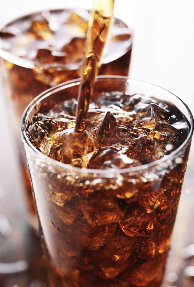 تحتوي البيتزا على الدهون و السعرات الحرارية العالية