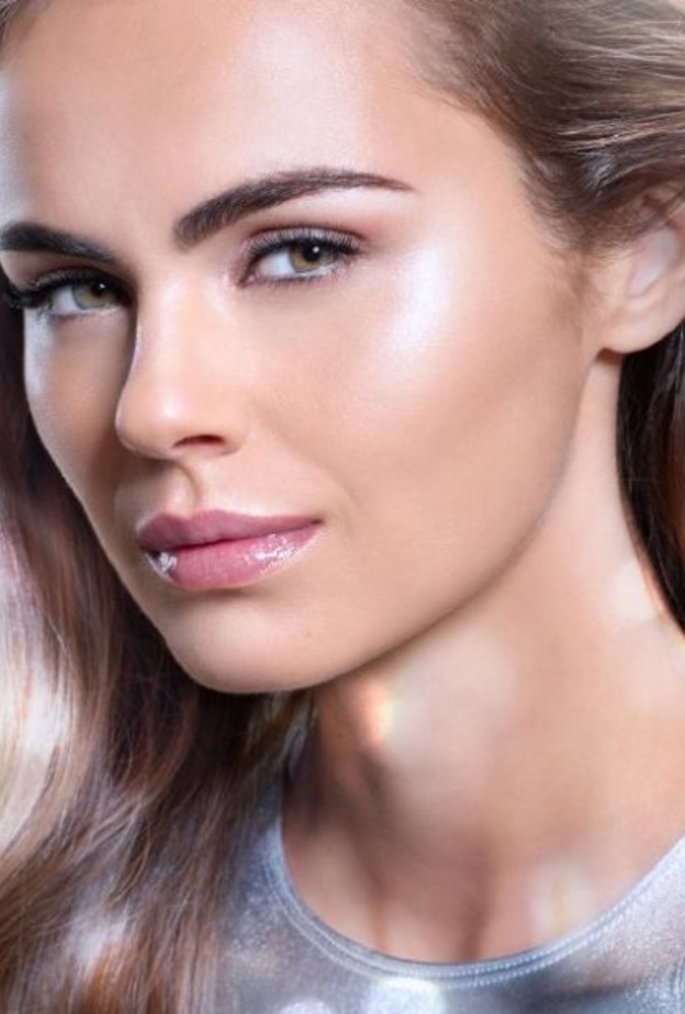 اماكن وضع الهايلايتر على الوجه