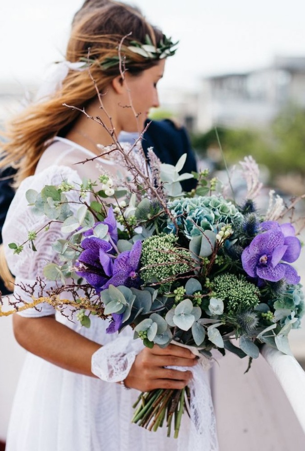 بوكيه ورود بألوان مختلفة