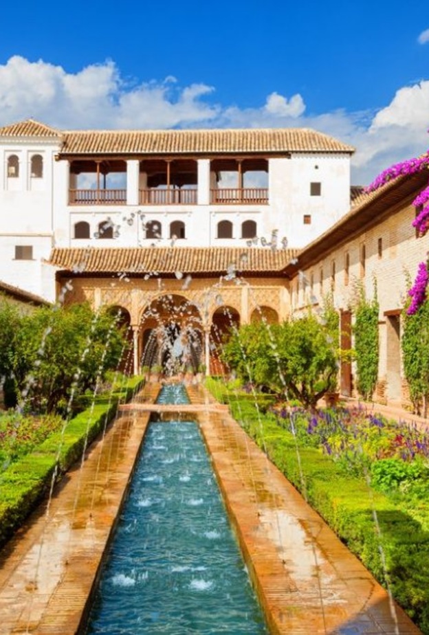 عطلة ساحرة في جزيرة سانتوريني