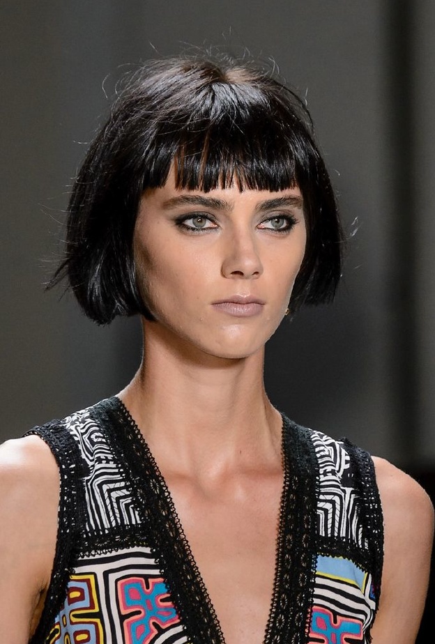 ستايلات شعر مع قصات شعر الكاري من نيكول ميلر ‏Nicole Miller