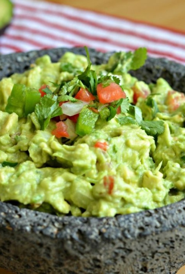 صلصة الغواكامولي تساعدك على حرق الدهون في الكرش