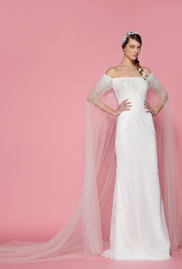 فستان زفاف من جورج حبيقة مع الكاب