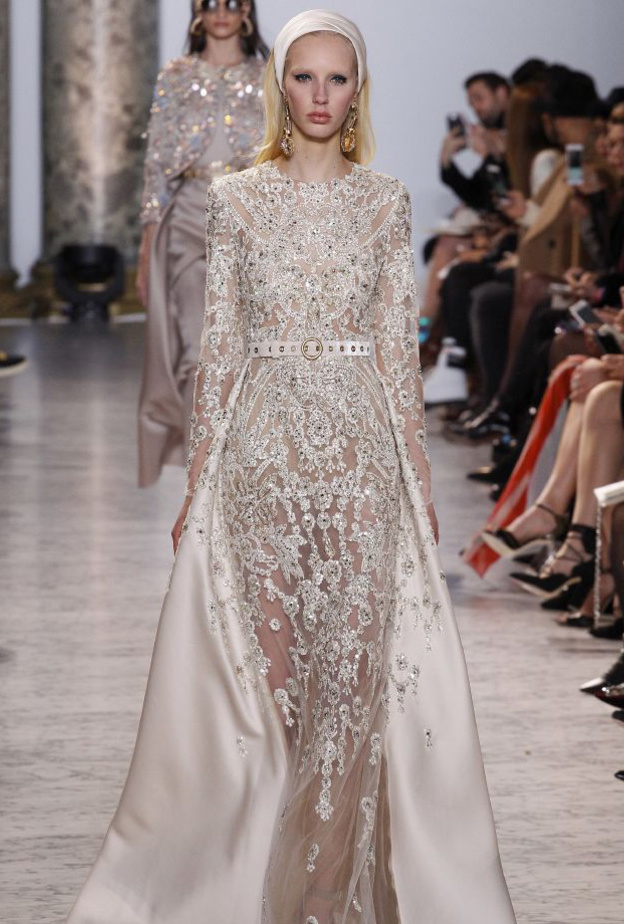 فستان مشكوك بالخرز للعروس المحجبة من ايلي صعب