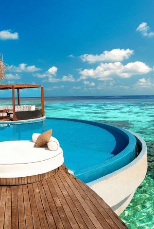 تشتهر جزر المالديف بأنها واحدة من الوجهات السياحية المثالية لقضاء شهر العسل