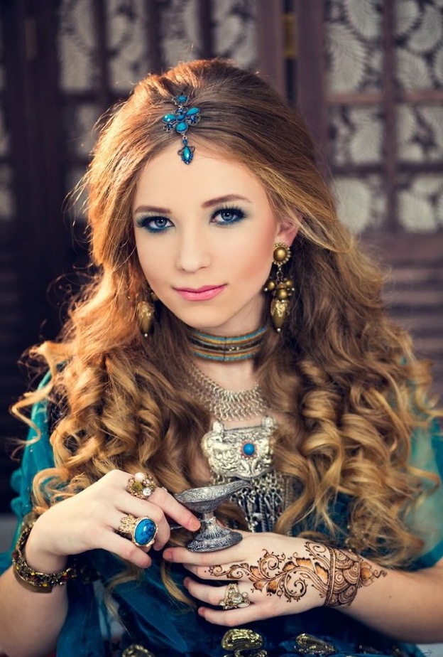 تألقي بالحنه