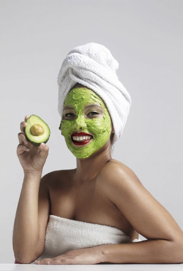 ماسك قناع الخيار والحليب