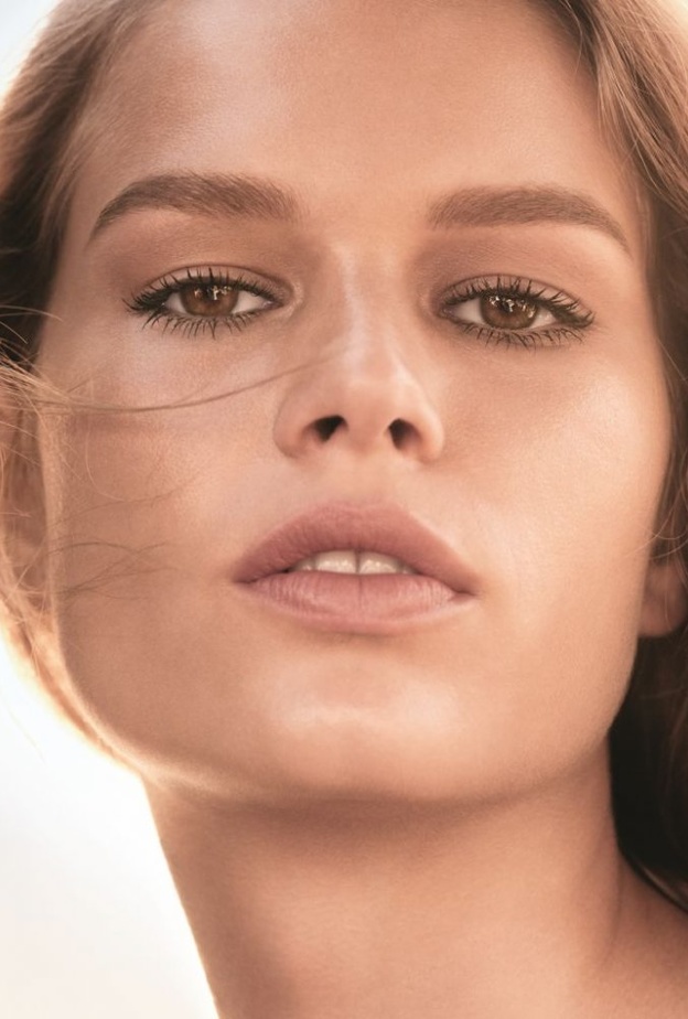 مستحضرات Les Beiges De Chanel