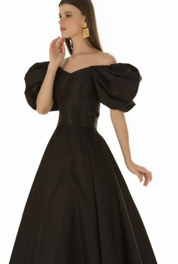 Bambah تطرح مجموعة ربيع وصيف 2017 "حيث تسطع الشمس"