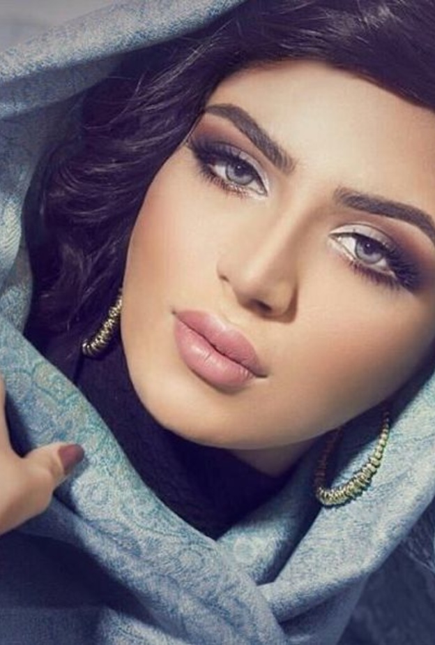 بالصور : مكياج سهرات فخم وملفت