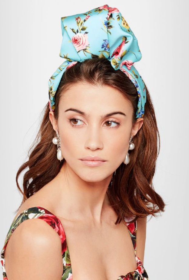 Givenchy اكسسوار شهر ذهبي من