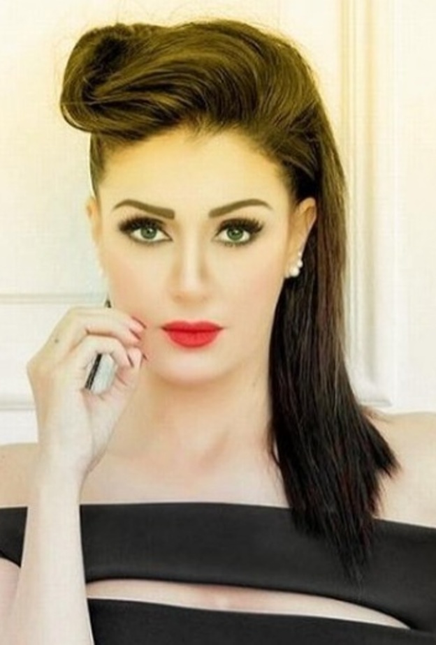 غادة عبد الرازق 9