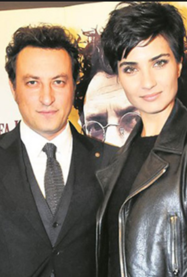 توبا بويكستون وزوجها أونور صايلاق