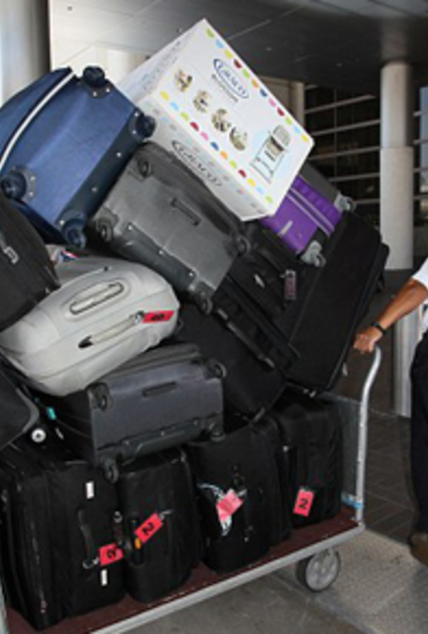 حقائب في المطار