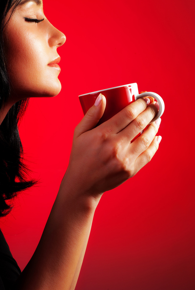 لهذه الأسباب نهرع إلى الحمام بعد شرب القهوة صباحاً