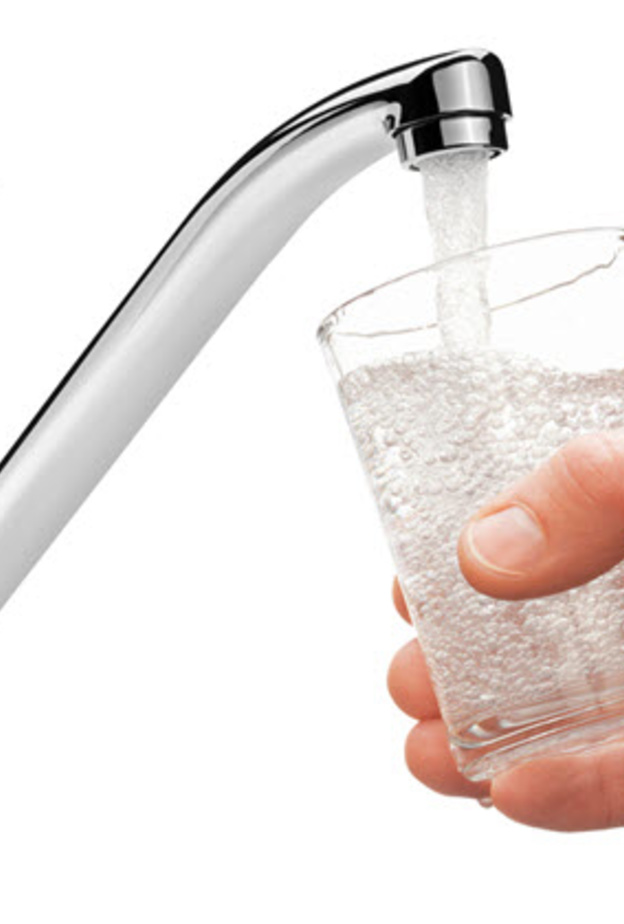 هل مياه الصنبور في الإمارات صالحة للشرب؟