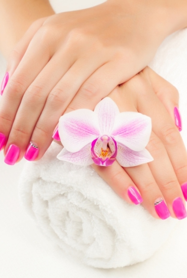 ترطيب اليدين الجافة