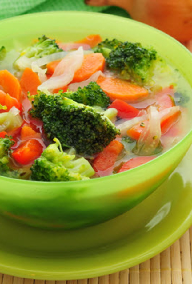 حساء الملفوف المغذي والمقاوم للبرد