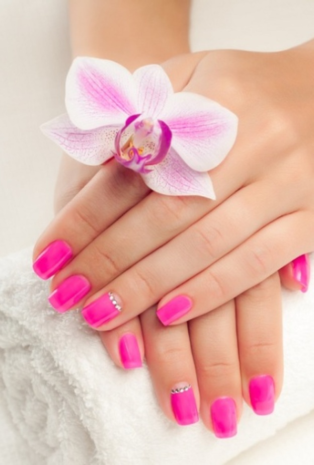 يدين جميلتين