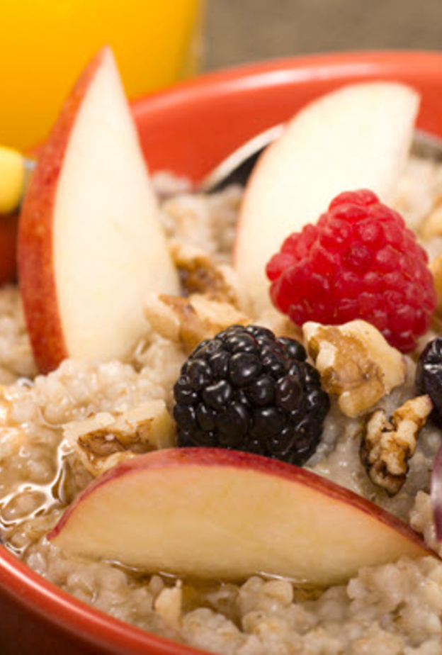 تناول وجبة الفطور صباحاً يساعد كثيراً في خسارة الوزن