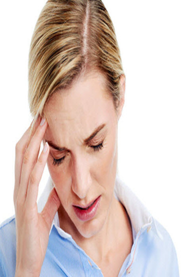 تصيب أمراض الشقيقة النساء بالغالب