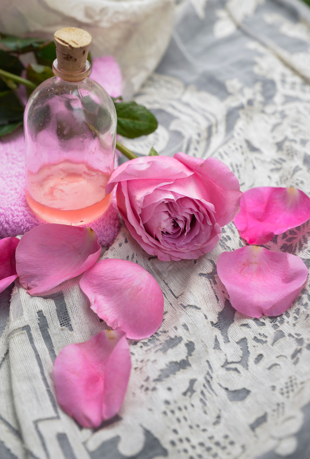 فوائد الورد الجوري للصحة والجمال