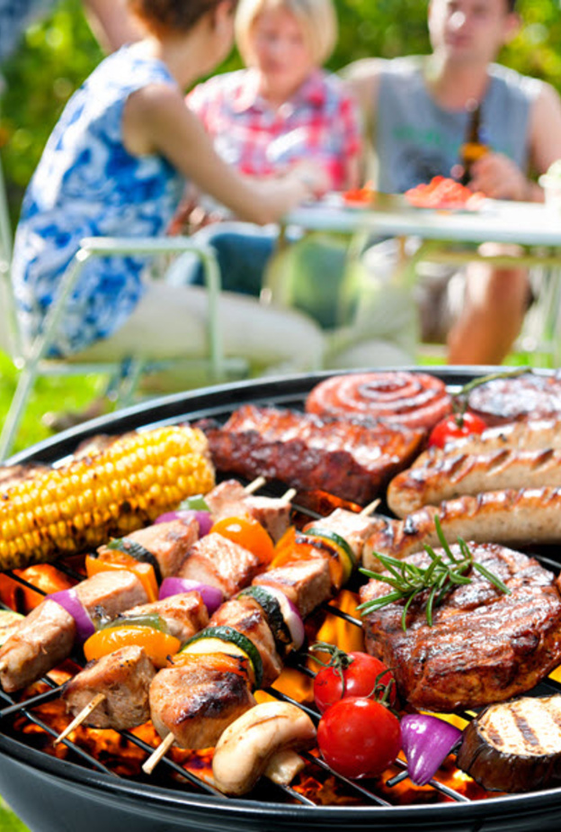 أدوات الشواء بالفحم