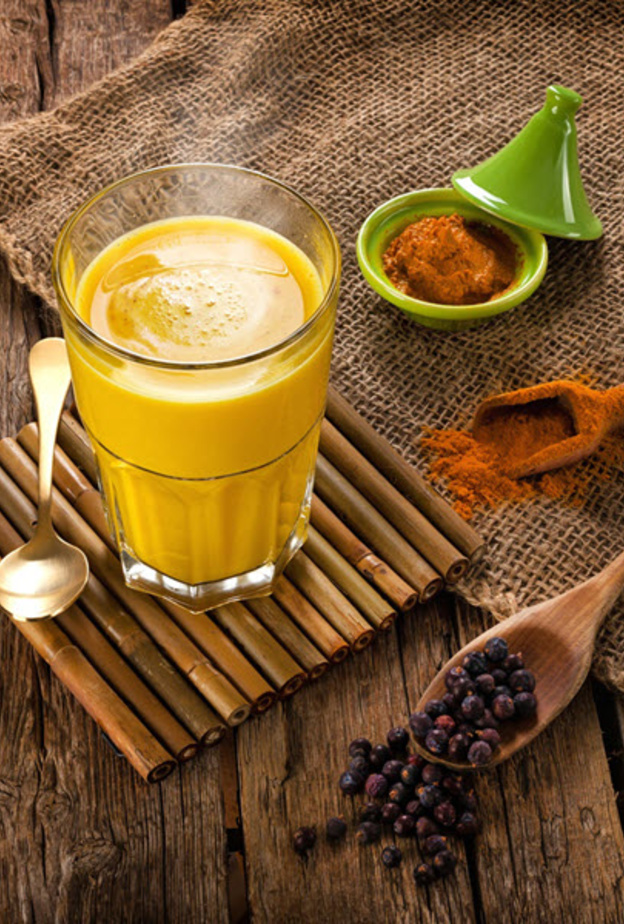 الحليب الذهبي وفوائده الصحية الكثيرة