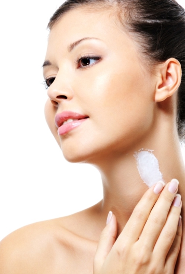 العناية بالعنق