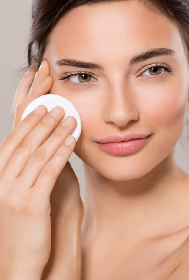 تنظيف البشرة بالاعشاب