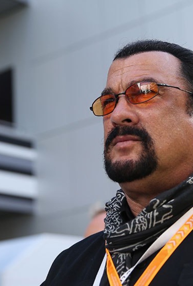 ستيفن سيجال Steven Seagal