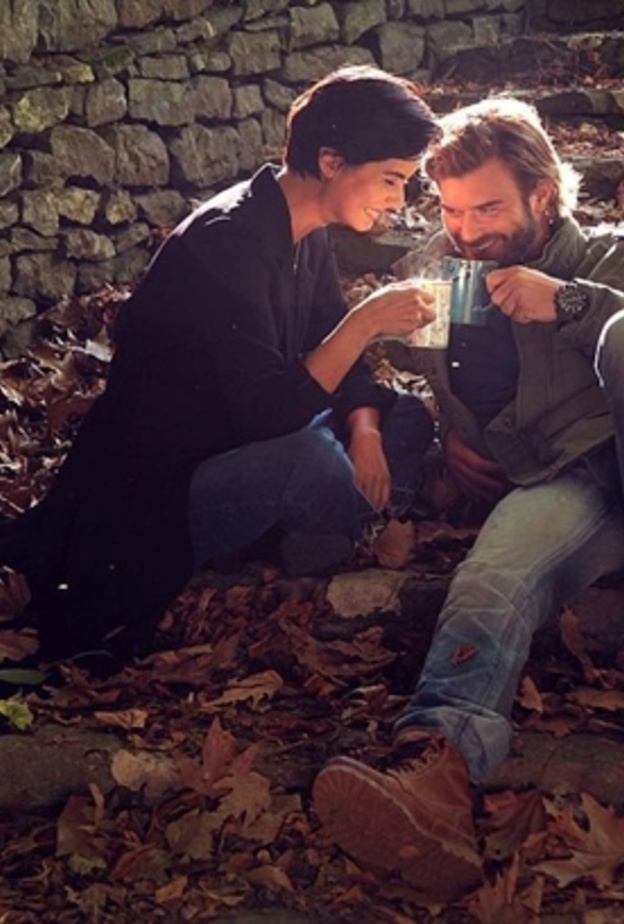 الشجاع والجميلة